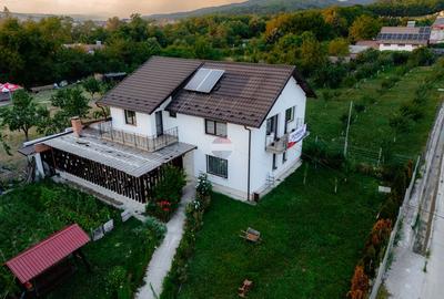 Casă/  Vilă de vânzare Piscani –la doar 5 minute de Mioveni - 40