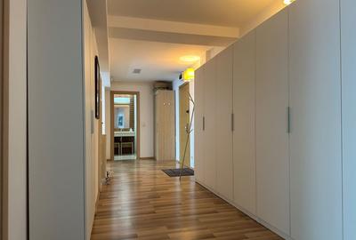 Apartament cu 3 camere decomandat în Vitan-Bârzești