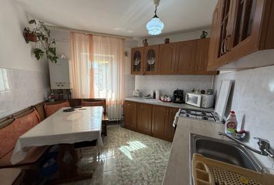 Apartament 3 camere, 68 mp utili + balcon, mobilat si utilat - Soarelui - 5