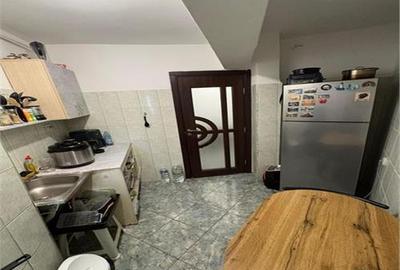 Apartament 2 camere decomandat zona Milcov - 4