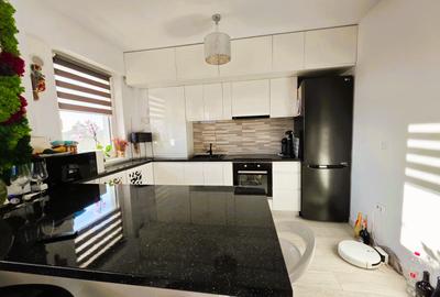 Apartament cu 3 camere decomandat în Moara de Vânt