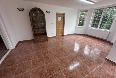 CASA DE INCHIRIAT I 4 CAMERE I 2 BAI I BUCATARIE I CETATE I NEMOBILATA - 1