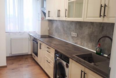 Apartament cu 2 camere decomandat, mobilat în Turnișor