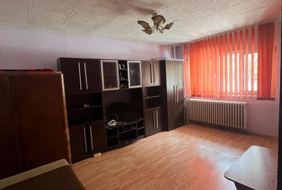 Apartament cu 2 camere decomandat în Chișinau