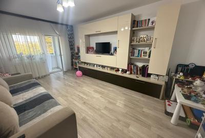 Apartament cu trei camere, complet renovat, în zona Liceul Pedagogic - 7