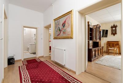 Casă individuală de închiriat – 200 mp utili, curte proprie 250 mp, teren 400 mp - 9