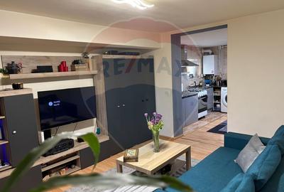 Cișmigiu: Apartament 72mp, Curte, Potențial Mansardare - 1