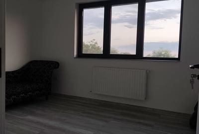 FARA COMISIOANE casa eleganta cu 5 camere 3 terase P+1+pod 2 placi 1800mp asfalt - 34