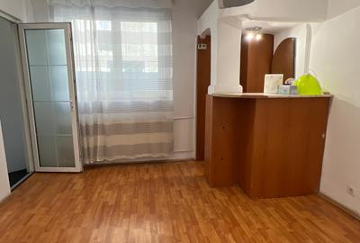Calarasilor- Piata Muncii, vila 8 camere singur curte si teren 197 mp, - 13