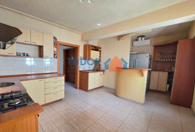 Vilă elegantă cu 5 dormitoare, grădină privată de 500 mp, terasă și garaj - 5