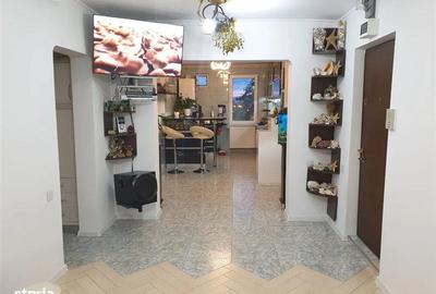Apartament 4 camere, 2 bai, etaj 3/4, decomandat, cartier Tractorul. - 7