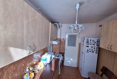 Apartament de inchiriat, 3 camere, str.Negoveanu ! - 14