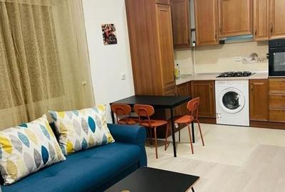 Apartament cu 2 camere semidecomandat, mobilat în Rahova