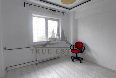 Apartament cu 2 camere semidecomandat în Moșilor