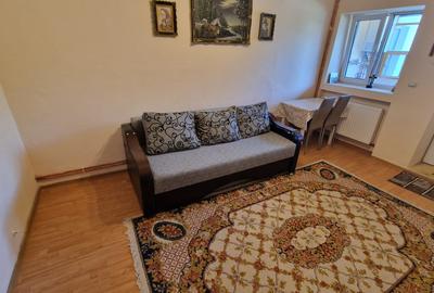 Garsonieră la casă - 7
