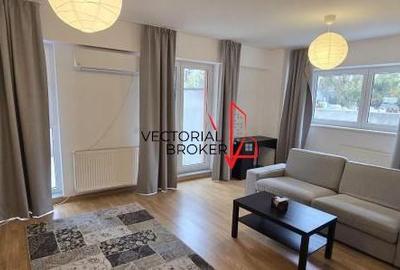 Apartament cu 2 camere decomandat în Basarabia
