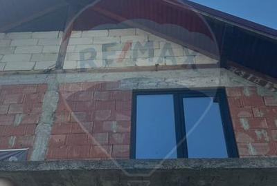 Casă / Vilă cu 6 camere de vânzare - 22