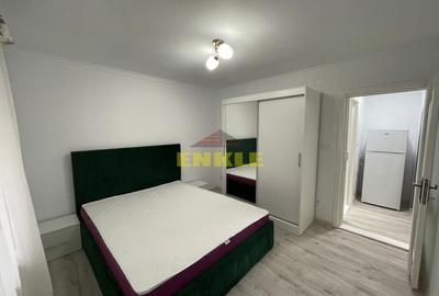 De închiriat apartament cu 3 camere, zona Piața Mare - 1