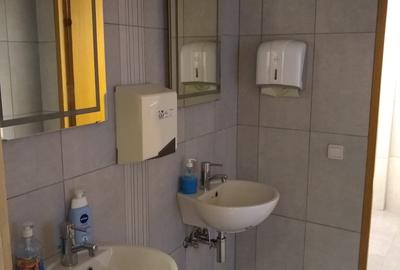 Spatiu de birouri in cladire reprezentativa - 6