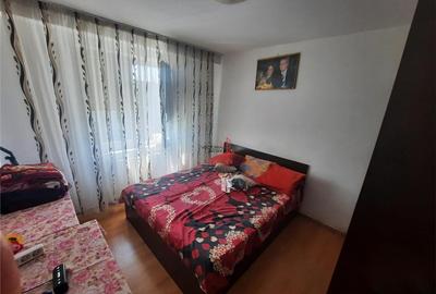 2 camere decomandat, bloc 1982 Costin Georgian - 3