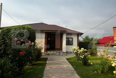 Casă individuală cu 2 camere în Vest