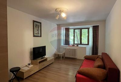 Apartament cu 2 camere de vânzare în zona Alexandru Obregia - 1