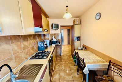 Chirie - Apartament 3 camere, etaj 2, zona Mihai Viteazu. - 7