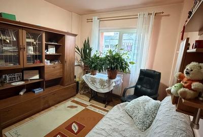 Apartament 4 camere 75 mp cu  balcon si pivnita pe b-dul Mihai Viteazu - 7