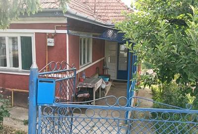 Vand in Sarmasu casa cu 2 camere, 900 mp teren - 3