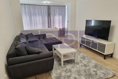 Apartament cu 2 camere decomandat, mobilat în P-ța Unirii