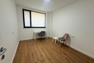 Spațiu Modern în Bloc Nou – Păcurari – Ideal pentru Birou sau Salon - 5