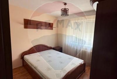 Chirie ap 3 Camere cu loc de parcare inclus bld. Bucuresti - 9