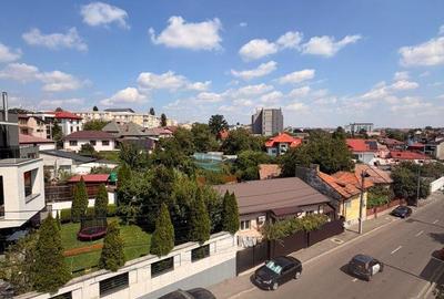 Casă individuală cu 4 camere în Central