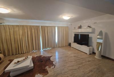 Casa cu 2 nivele in Cartierul Tilisca - 1