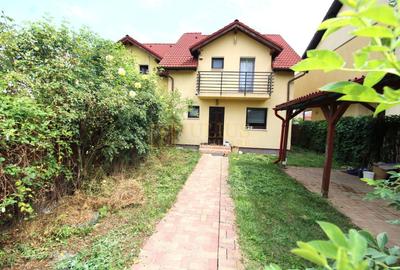 Duplex cu 4 camere în Dumbrăvița