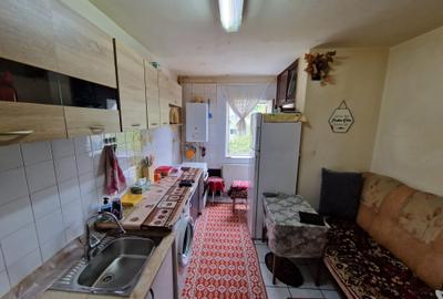 Apartament 4 camere  semicentral zona strazii Bucuresti - 2
