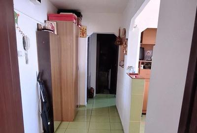 Obor,Colentina,Teiul Doamnei langa Sectia 7 Politie - 6