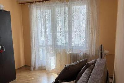 Dristor metrou-stradal-metrou în fata blocului. - 2