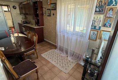 Două case de vânzare în POPRICANI Teren 2.369 mp PRET 165000euro - 5