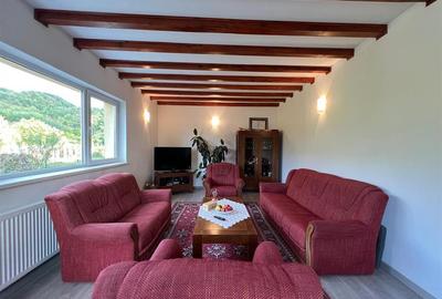 EXCLUSIVITATE! Casa deosebita cu potential de investitie - 11
