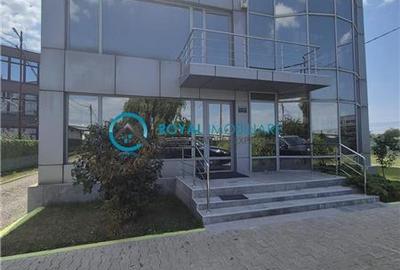 Birou, 366 mp în Vest