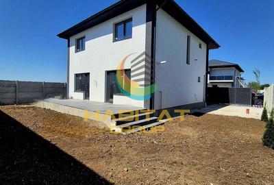 Casă individuală cu 5 camere în Vidra