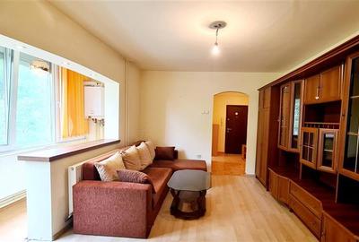 Apartament cu 2 camere semidecomandat în Șagului