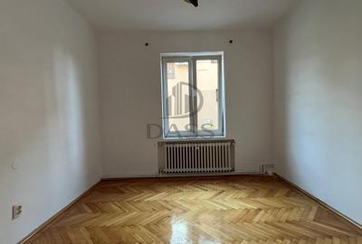 Casă individuală de închiriat – 4 camere, curte și terasă – Terezian - 8