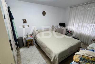 Casa 4 camere de vanzare in Lazaret cu garaj demisol generos mansarda - 8