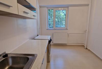 P-ta Alba Iulia - Burebista, 3 camere decom. et. 1/7, nemobilat, renovat, balcon - 7