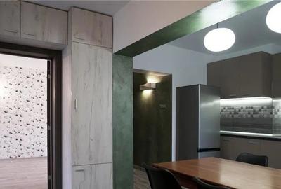 Apartament  3 camere, DECOMANDAT,  zona Centru-Palas Mall - 2
