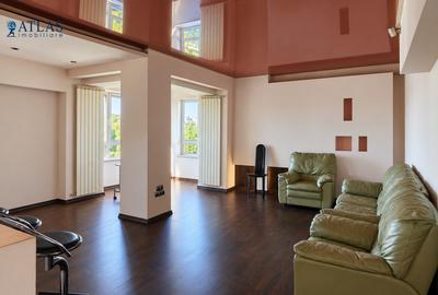 Apartament 3 camere, 80 mp, 2 băi,  etaj 8 - 7