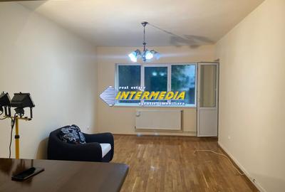 Apartament cu 3 camere Deco Foste proprietati CETATE Piata Finisat Nemobilat - 10