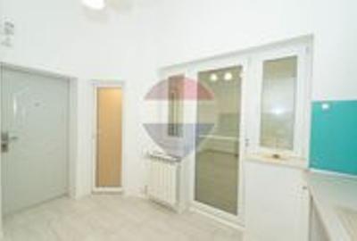Apartament de inchiriat, 137 mp, central, curte proprie - 22